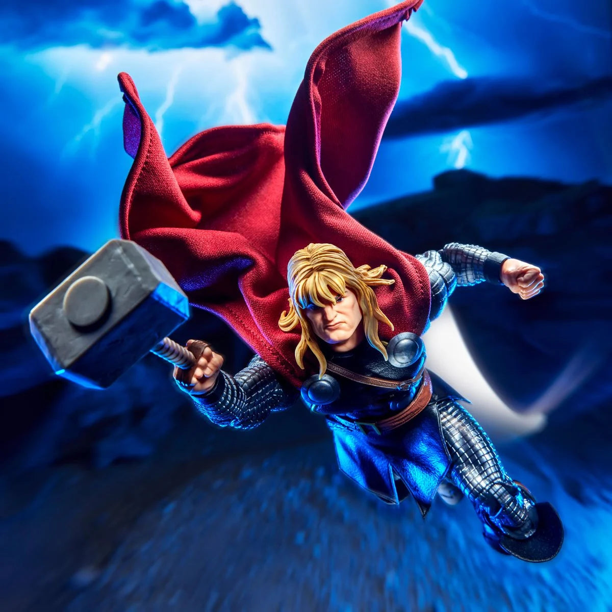 *Backorder* Hasbro Marvel Legends Maximum Series Thor 6-Inch Action Figure | Grade A