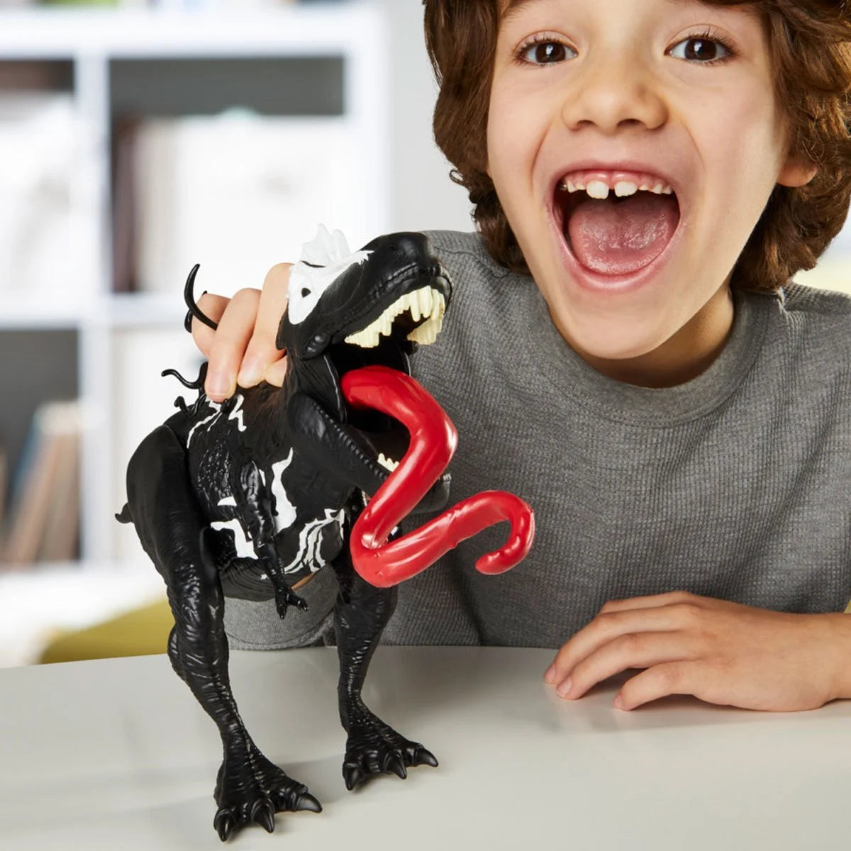 *Backorder* Marvel Spider-Man Epic World of Action VenomVersus Venomsaurus Rex 16-Inch Figure | Grade A